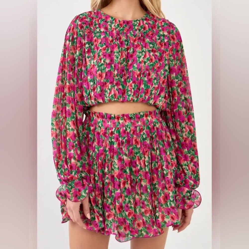 Endless Rose Floral Bubble Top and Pleated Skirt Set